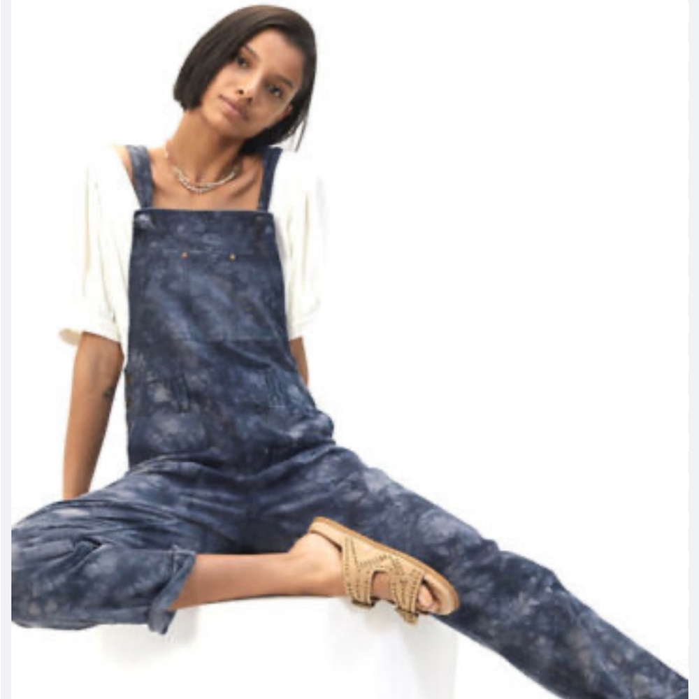 Anthropologie Pilcro the Wanderer Tie Dye Overalls